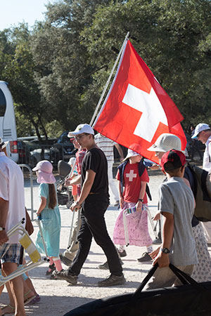 reportage_03_procession_170819_20_12H