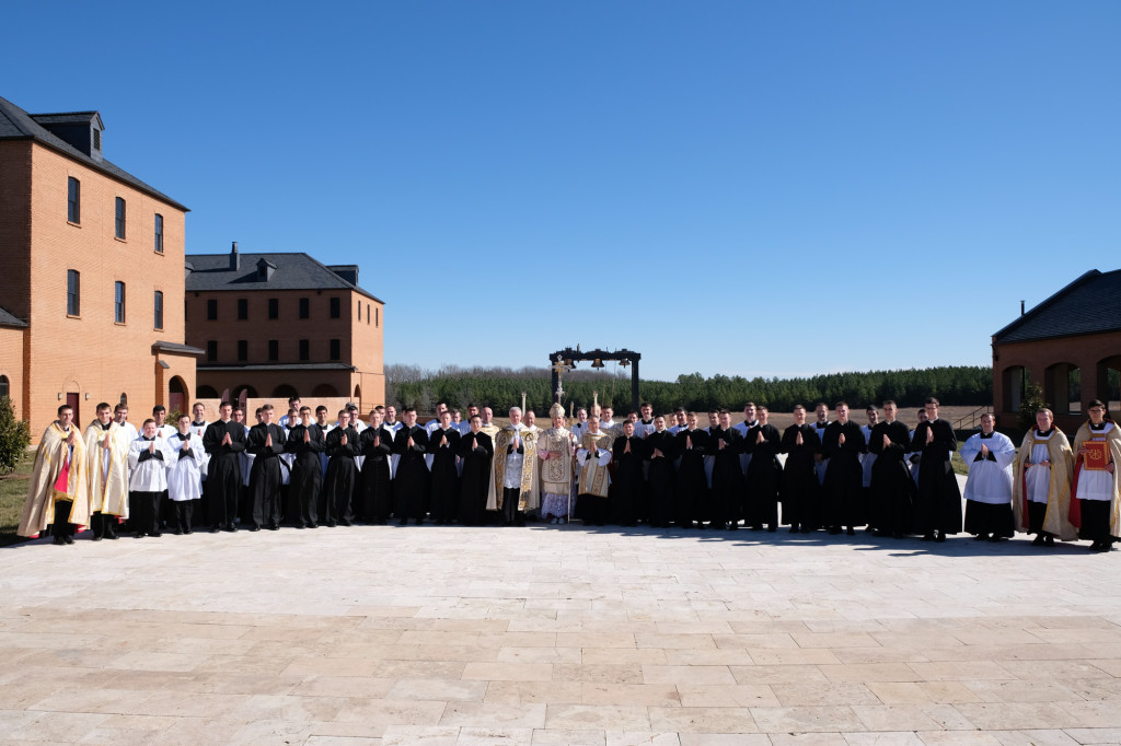 13_prise_soutane_etats_unis_fsspx